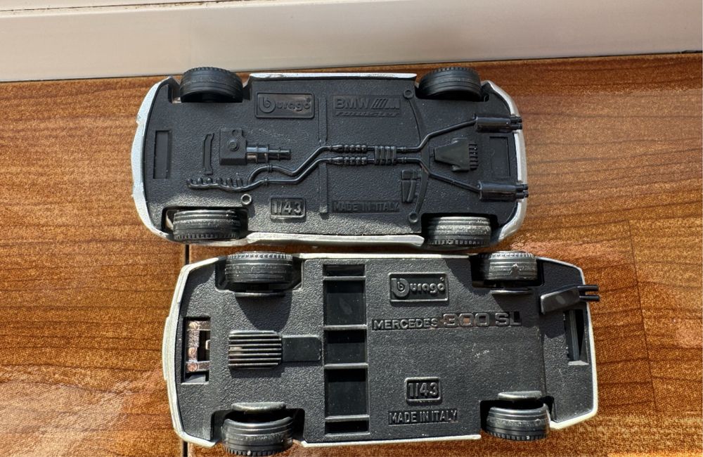 Machete auto 1/43 Burago