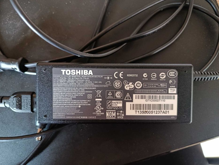 Лаптоп Toshiba Satellite C55-A / i5-4200M / 12GB RAM / 112GB SSD / NVIDIA GeForce