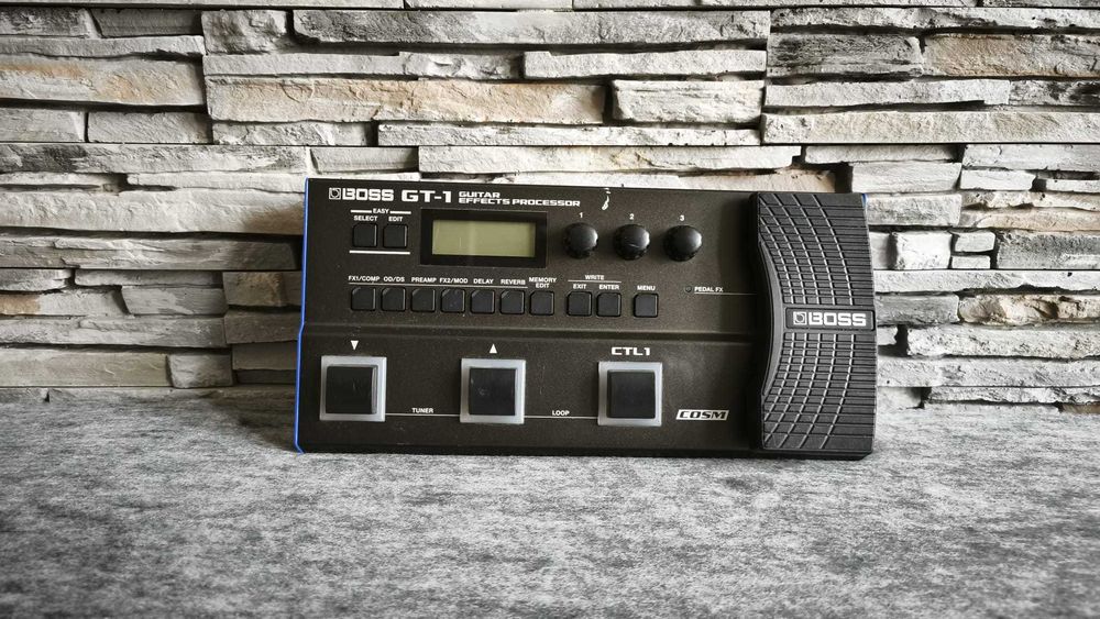 Procesor chitara electrica multi-efect BOSS GT-1 -Garantie