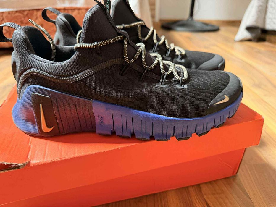 Маратонки  Nike само пробвани