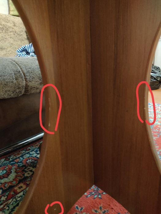 Круглый стол обеденный