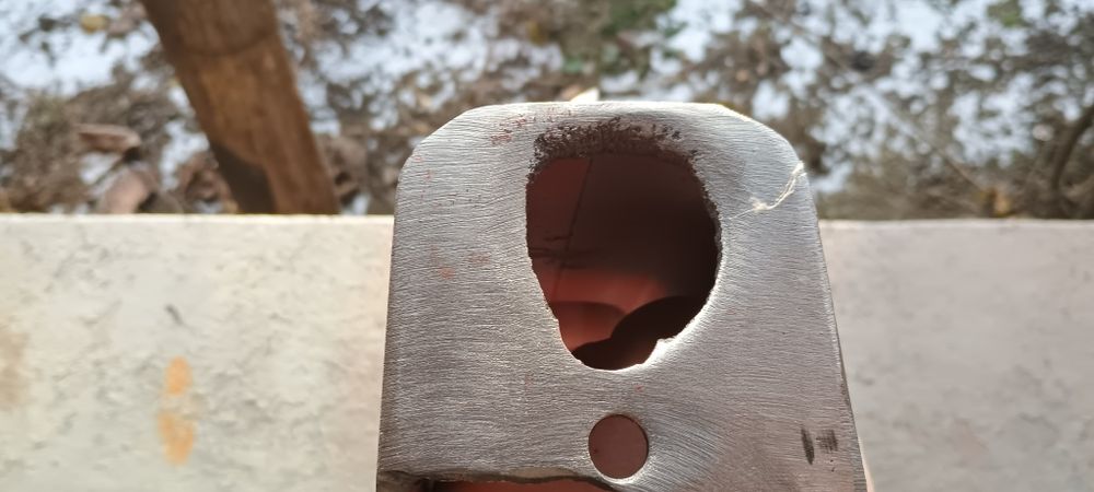 Faruri + suporți UTB 650 – set complet