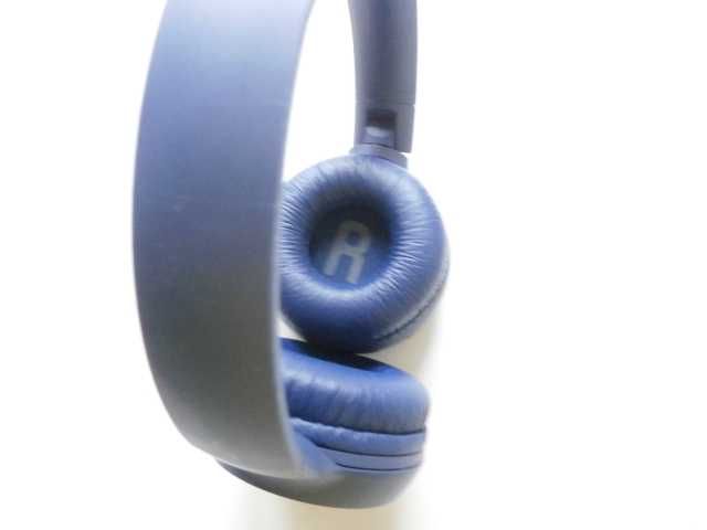 Безжични bluetooth слушалки JBL TUNE 500BT