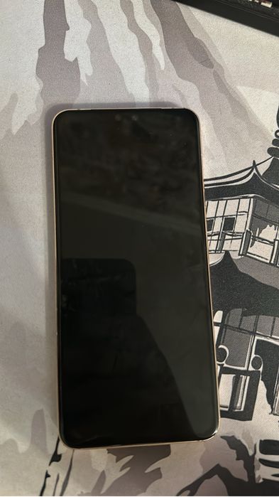 Vivo v23 продам.