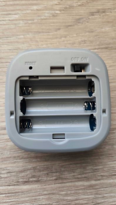 WiFi (Tuya) датчик за движение PIR