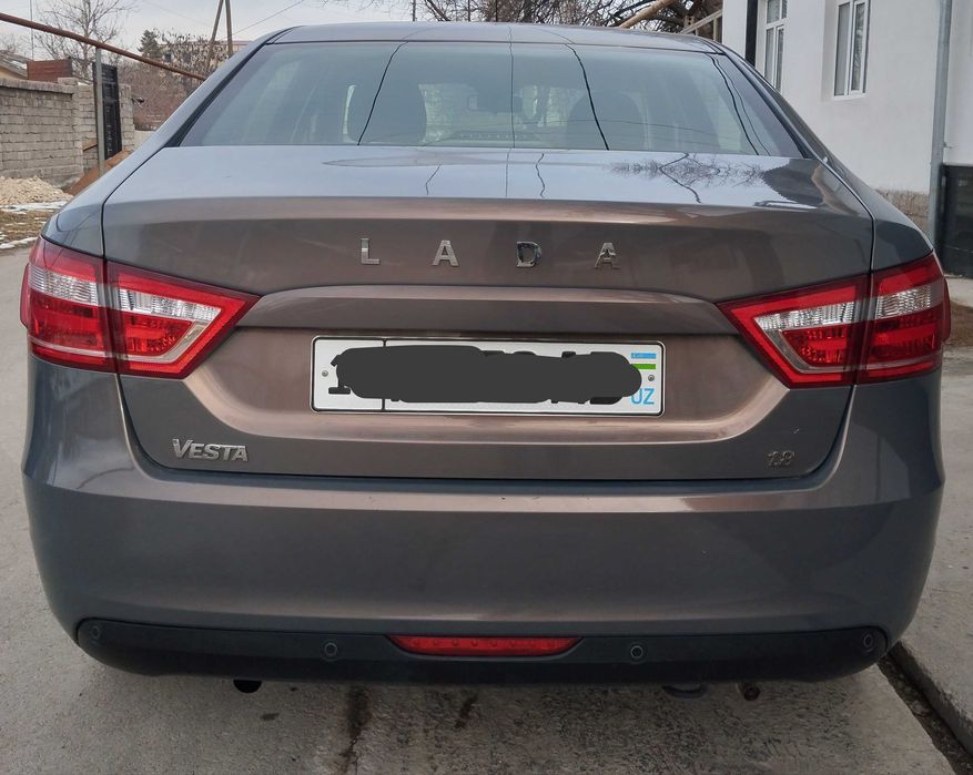 Лада веста 1.8 седан сотилади. Продается лада Веста 1.8 седан.