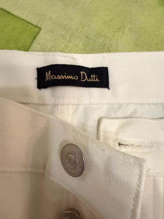 Blugi de dama albi noi marime 36 massimo dutti