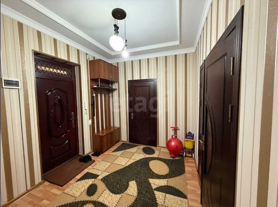 Срочно продаётся 2х комнатная квартира в Юнусабад (S)