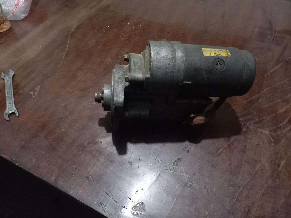 Продаю Стартер ISUZU