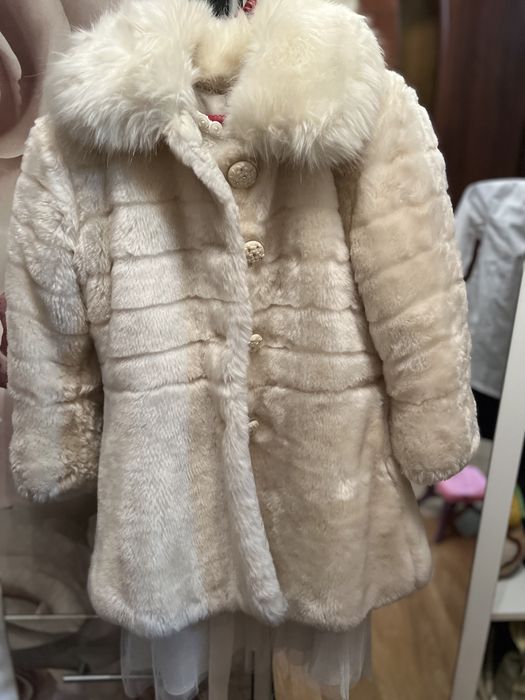 Продам шубку ……..