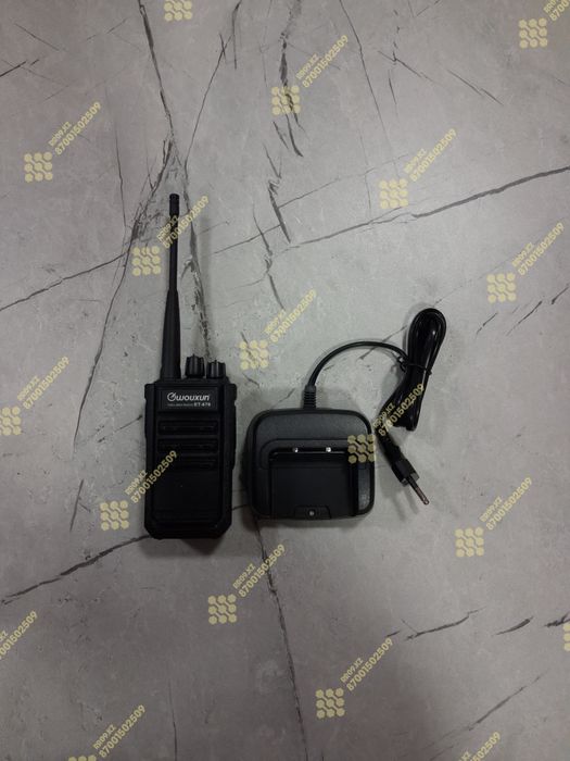 Радиостанция UHF-диапазона WOUXUN ET-678.
