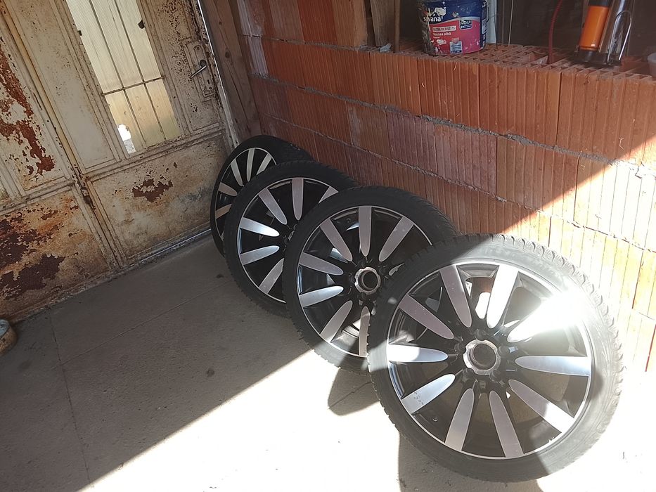 Vând jante mam M1 bicolore 5x112 R18 cu anvelope 235/40/r18