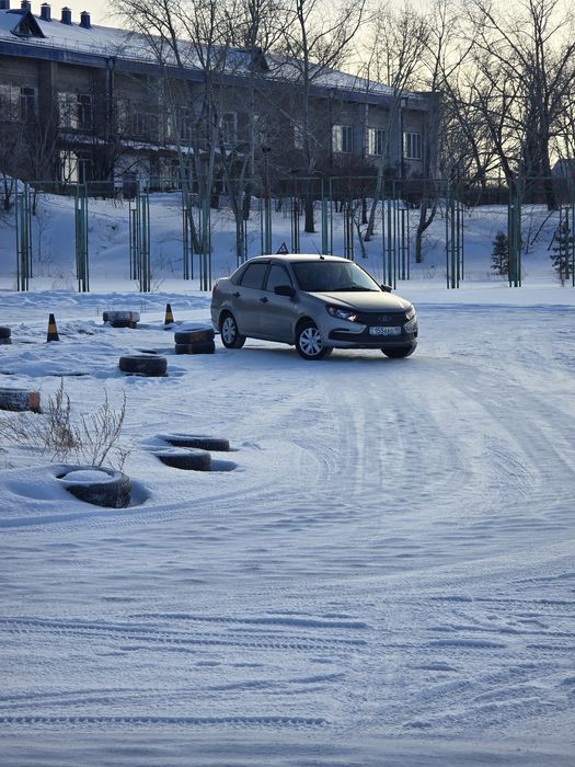 Автошкола Алан, автоинструктор