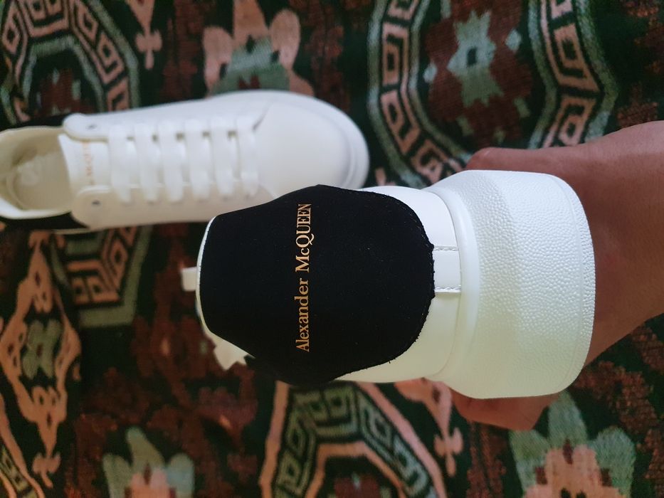 Alexander mqueen 44