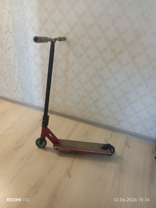 Продам самокат CHlLLl