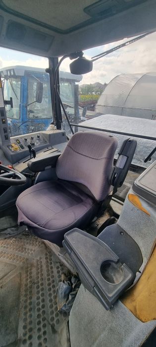 Ford 8340  New holland