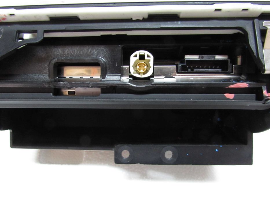 Ауди А1  A3  Q3 Дисплей Навигация  /Audi A1 Q3/ 8X0 035 193 C