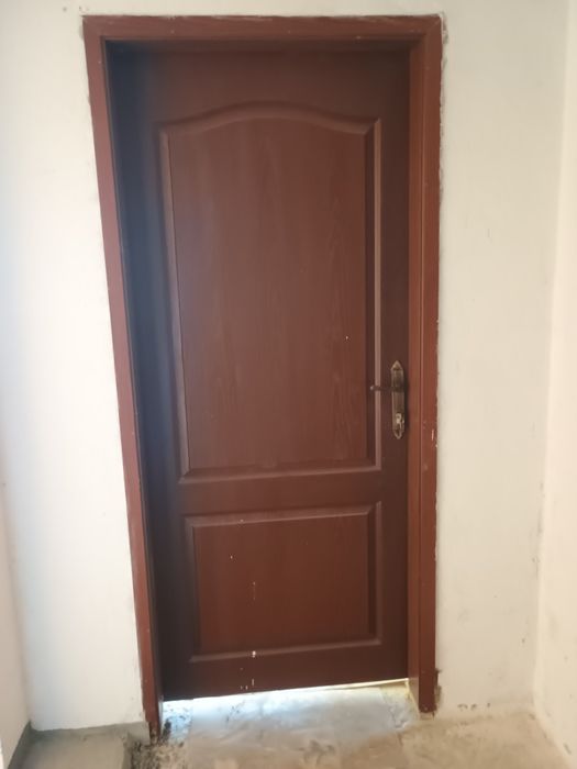 Интериорни врати