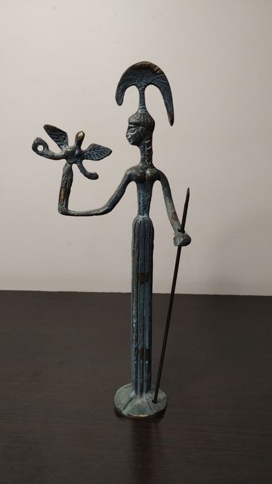 Много красива, модернистична статуетка на Атина Палада. Бронз.