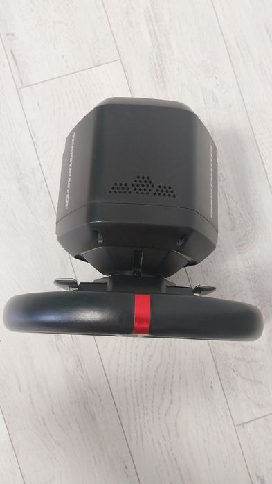 Volan Thrustmaster T248 cu pedale