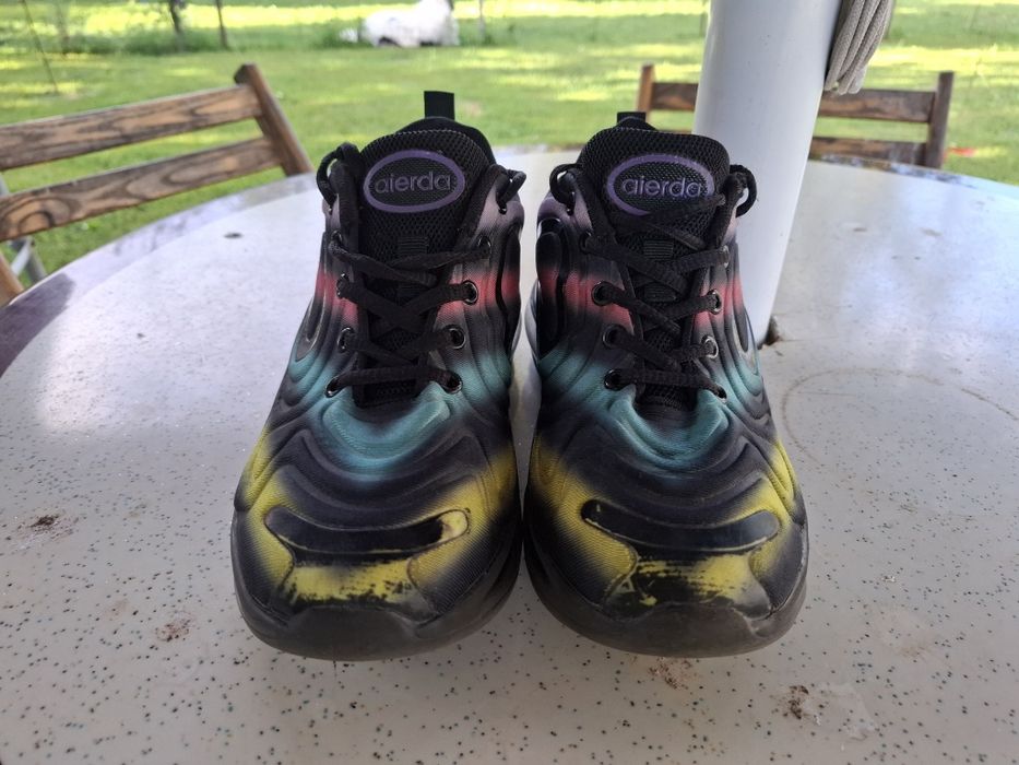 Цветни обувки с капсули (39ти номер)