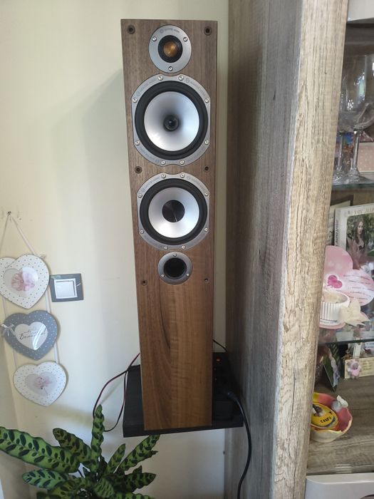 Тонколони + център  monitor audio