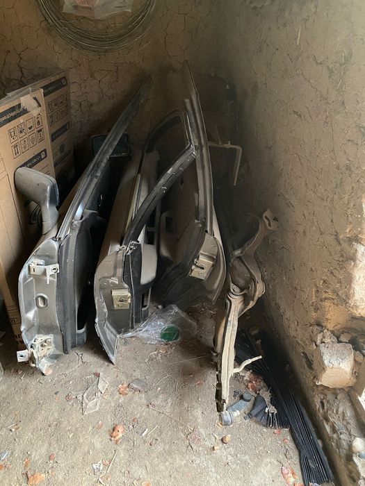 Audi 80 1.8 карбератор