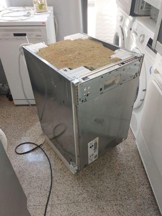 Съдомиялна NEFF 45см.За Пълно Вграждане