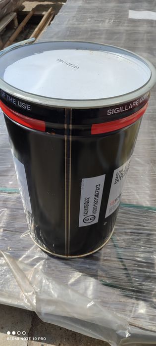 Бидони и метални качета