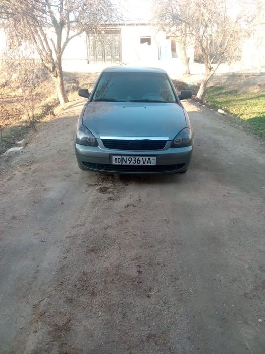Lada priora21706