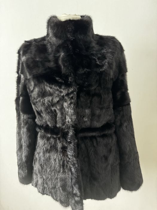 Шубка  норковая.