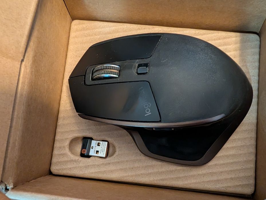 Професионална Мишка Logitech MX Master в много добро състояние