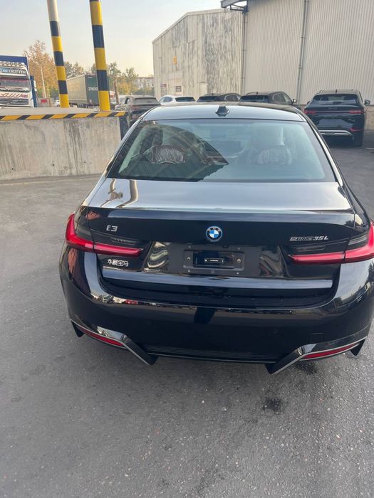 Avto kredit BMW I3 35L 2025 yil