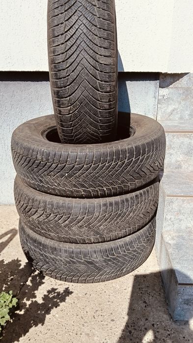 Cauciucuri iarna Tristar 215 70 r15
