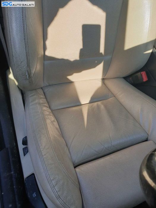 Scaun Piele Crem cu Incalzire Dreapta Fata Pasager BMW Seria 5 F10 F11 2009 - 2017 [C5278]