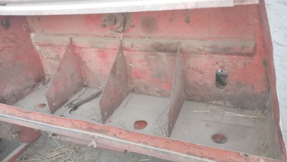 Пресс подборщик Киргизия сотилади хамма жойи радной 2500$