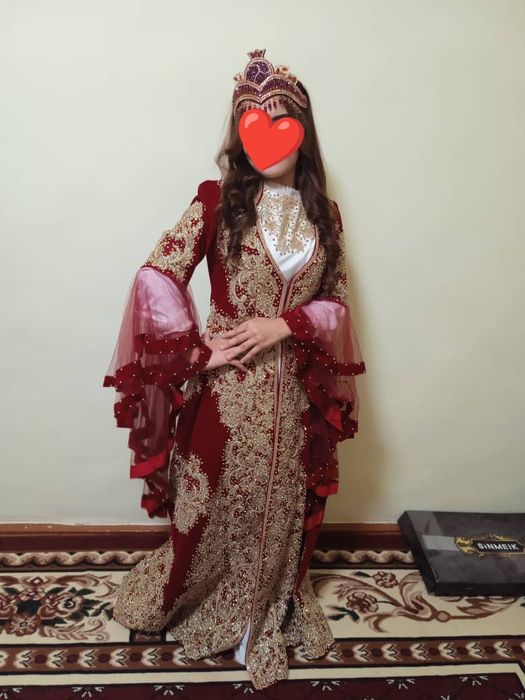 Zar bilan bezalgan Ansambl SOTILADI!!!