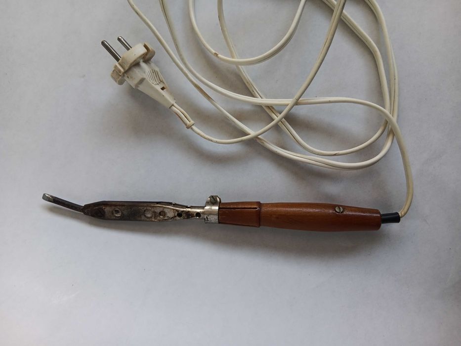 Ciocan de lipit vechi Romanesc, perioada comunista RSR, de colectie