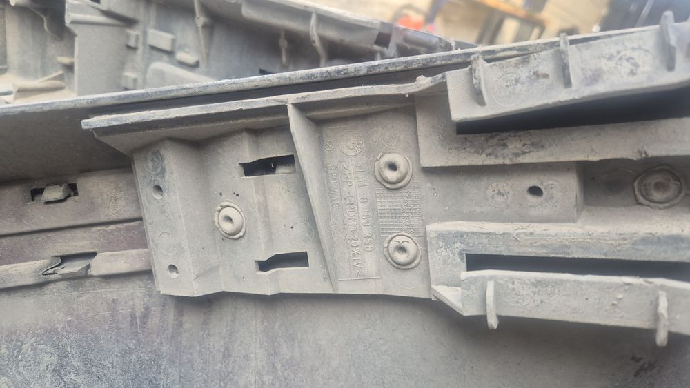 Продам бампера от бмв е39