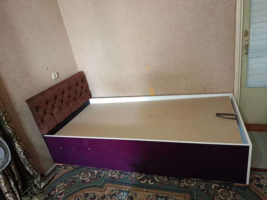 Продаётся кровать