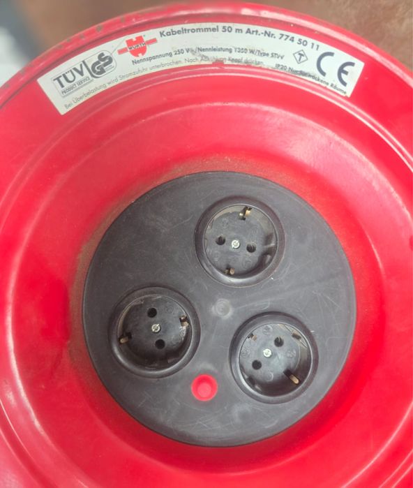 продаю дрель в хорошем состоянии