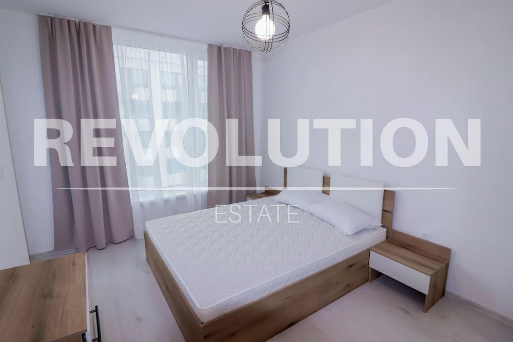 Двустаен апартамент в района на Възраждане!