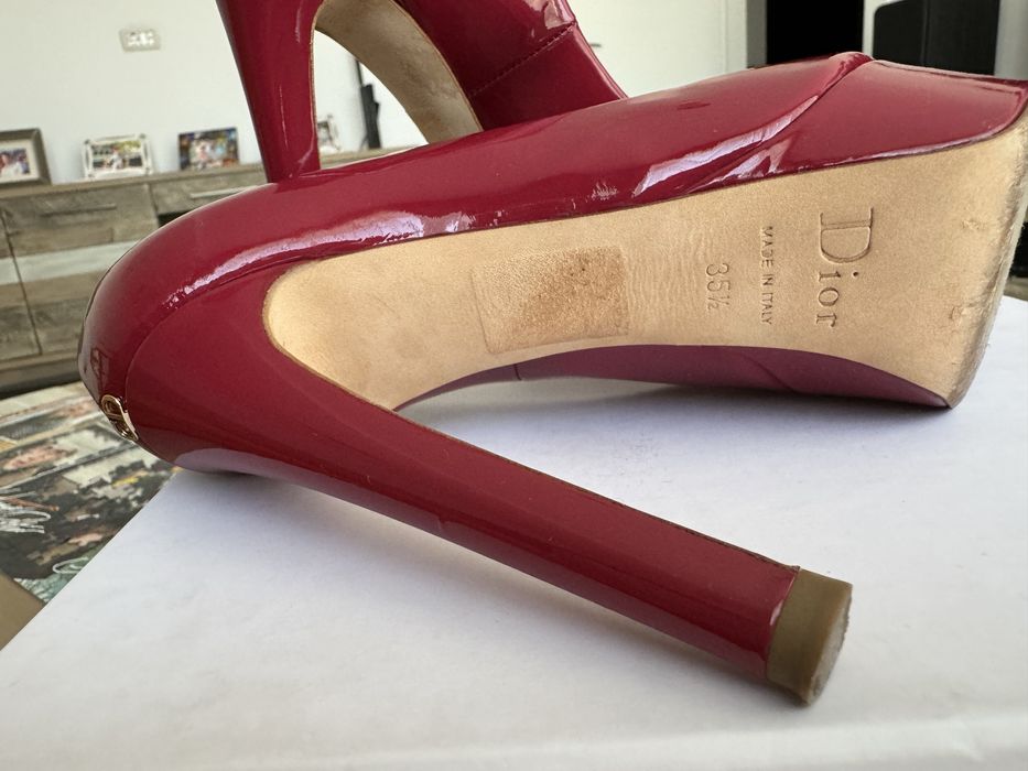 Pantofi Christian Dior