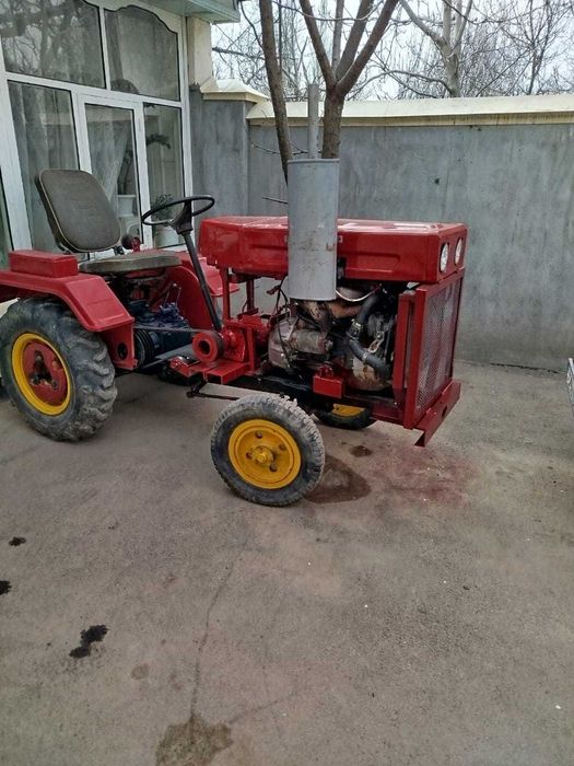 Мини трактор для сельхоза