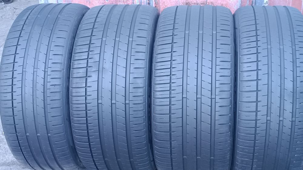 255/40/21 и 285/35/21 Falken Дот 1122