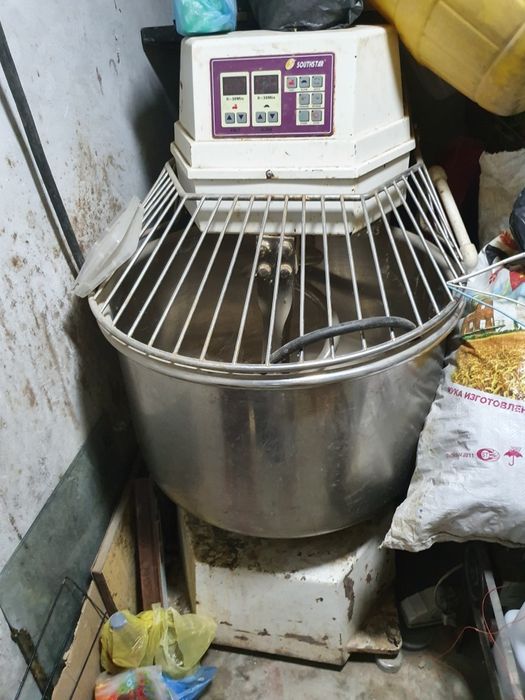 Печклар сотилди уч ешкли нон колиплри бор газли янги састянси колиплря