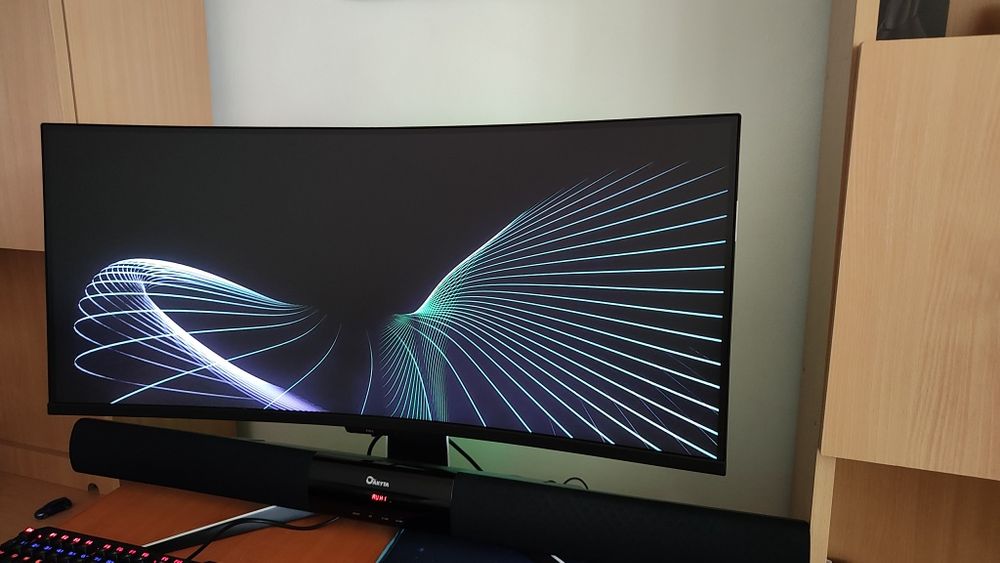 TCL QD.Mini LED 34" ,170 Hz , Ultra wide
