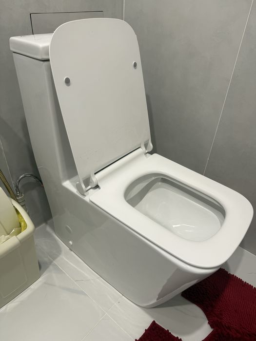 Продам унитаз напольный