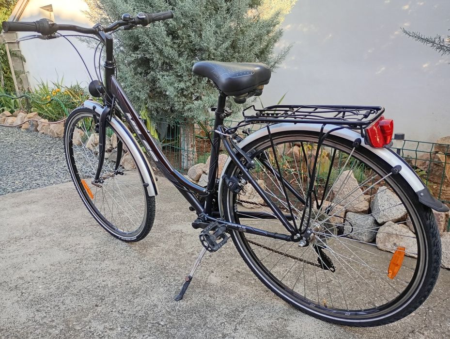 Bicicletă damă MILES,cu 21 vit,roti 28,stare f bună !