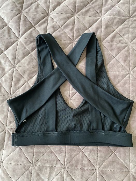 Бюстиета Nike размер S